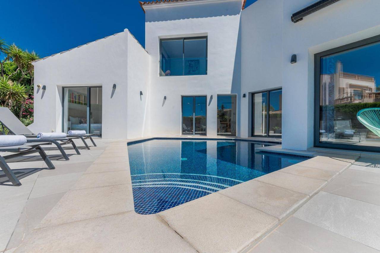 2705 - Schicke Villa in Santa Ponsa Nova in Santa Ponsa, Calvià