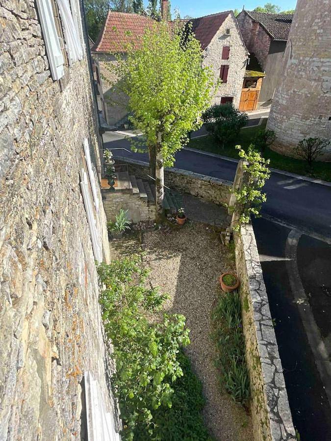 Location de vacances pour 6 personnes, avec Terrasse et Vue à Thédirac - 3