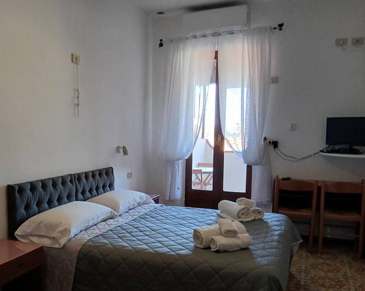 Hôtel pour 3 personnes, avec balcon, animaux acceptés