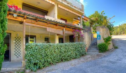 Gîte für 2 Personen, mit Terrasse auf Korsika
