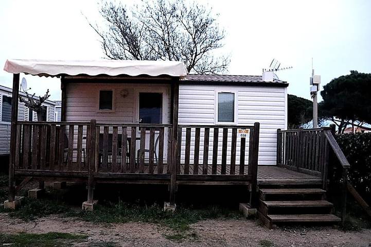 Camping pour 4 personnes à Port-la-Nouvelle