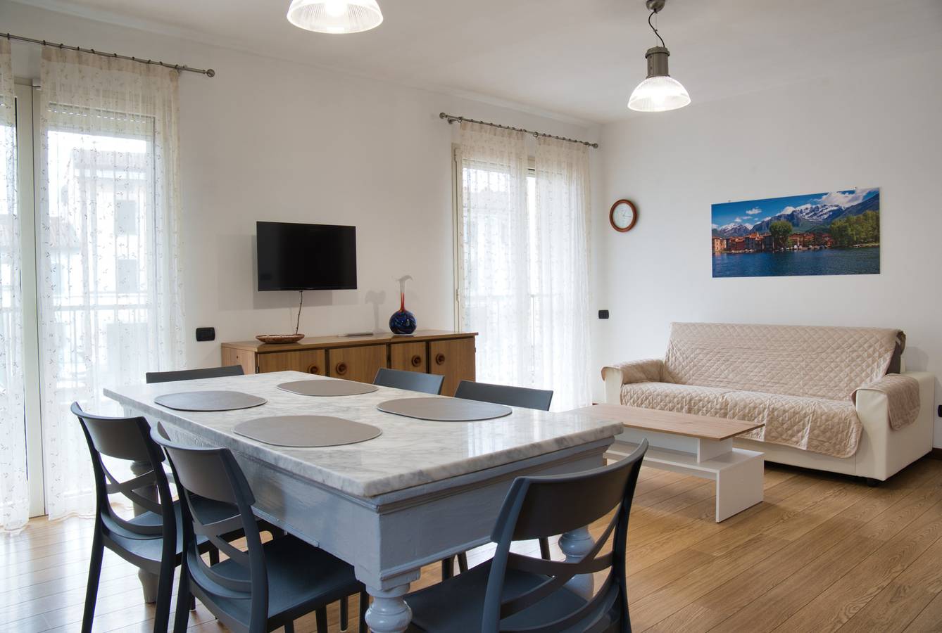 Ganze Wohnung, Cuor di Pescarenico in Lecco, Westliche Bergamo-Alpen