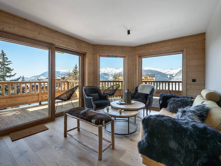 Apartamento entero, Apartamento T4 Courchevel, cerca de las pistas, parking, wifi in Courchevel 1650 (Moriond), Saint-Bon-Tarentaise