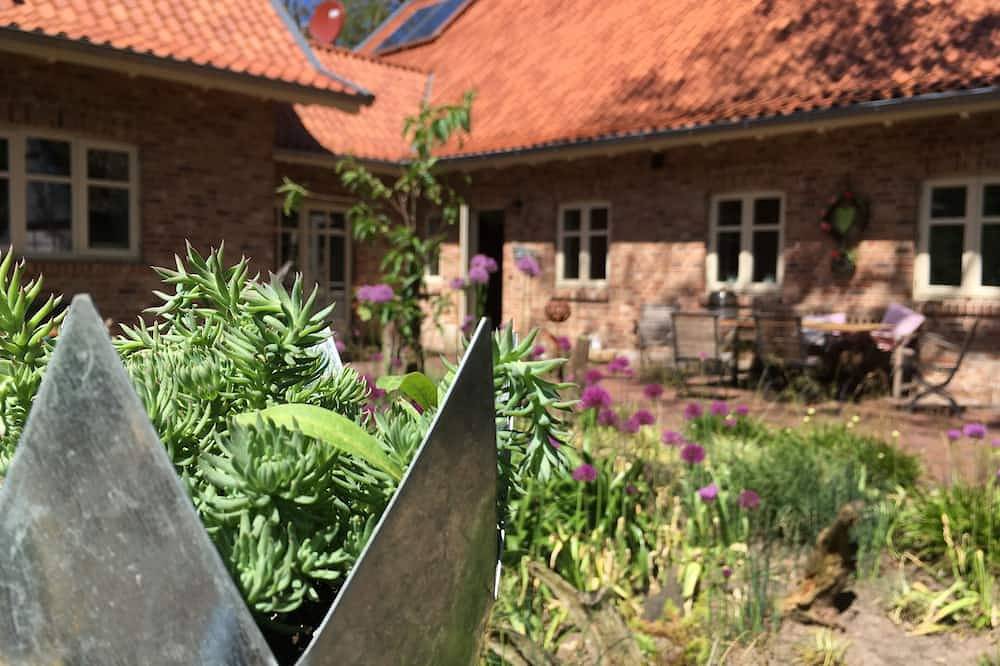 Großzügiges Ferienhaus in ruhiger Waldlage - Urlaub auf dem Lande — Bild 4