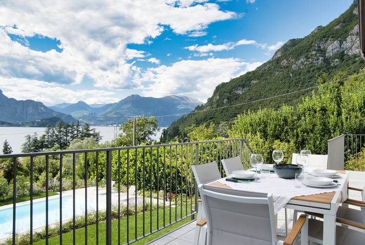 Ferienhaus für 6 Personen, mit Terrasse und Garten sowie Seeblick und Ausblick in Lierna