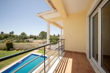 Villa voor 7 Personen in Carcavelos e Parede, Costa Azul, Afbeelding 1
