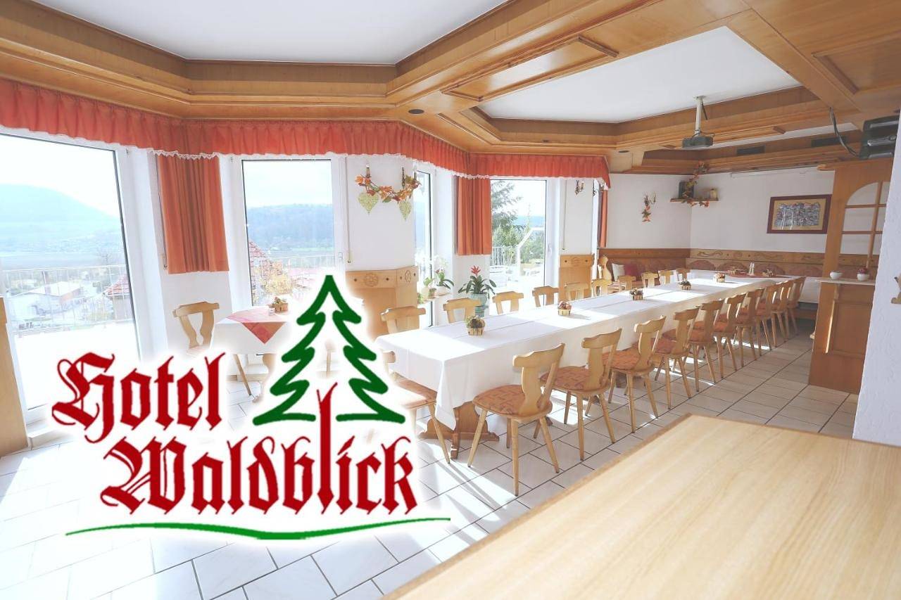 Double Room with Private Bathroom in Treffurt, Werratal