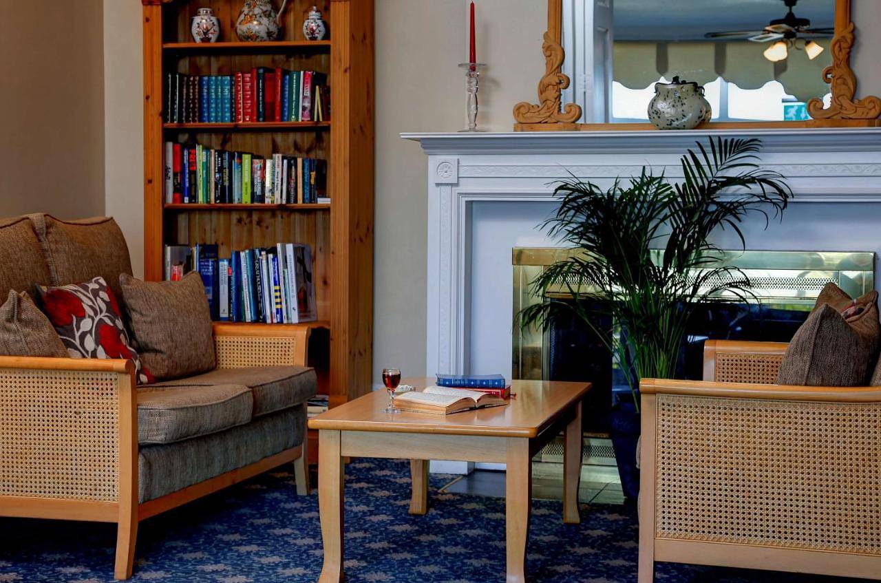 Standard King Room - Non-Smoking in Cowes, Isle of Wight