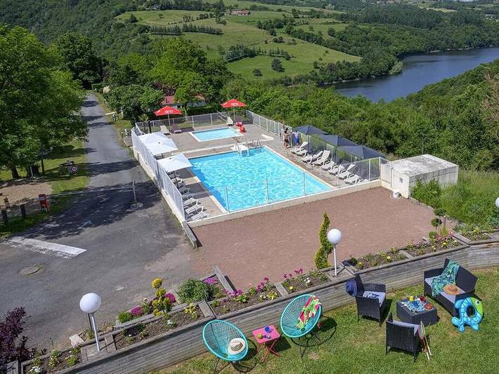 Chalet pour 2 personnes, avec bassin pour enfant et sauna dans Massif central - 4
