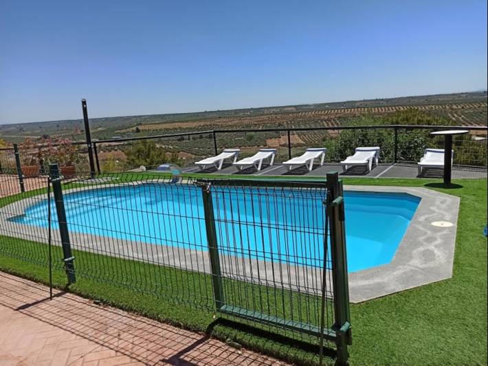 Chalet para 8 personas, con terraza en Comarca Metropolitana de Jaén - 3
