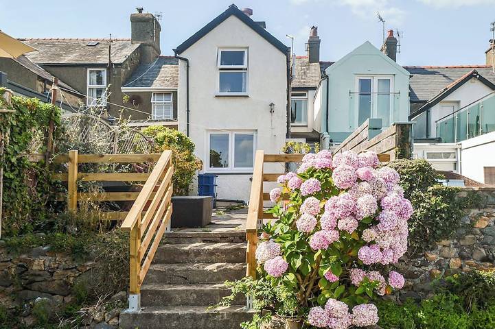 3 Schlafzimmer Unterkunft in Criccieth in Criccieth, Gwynedd