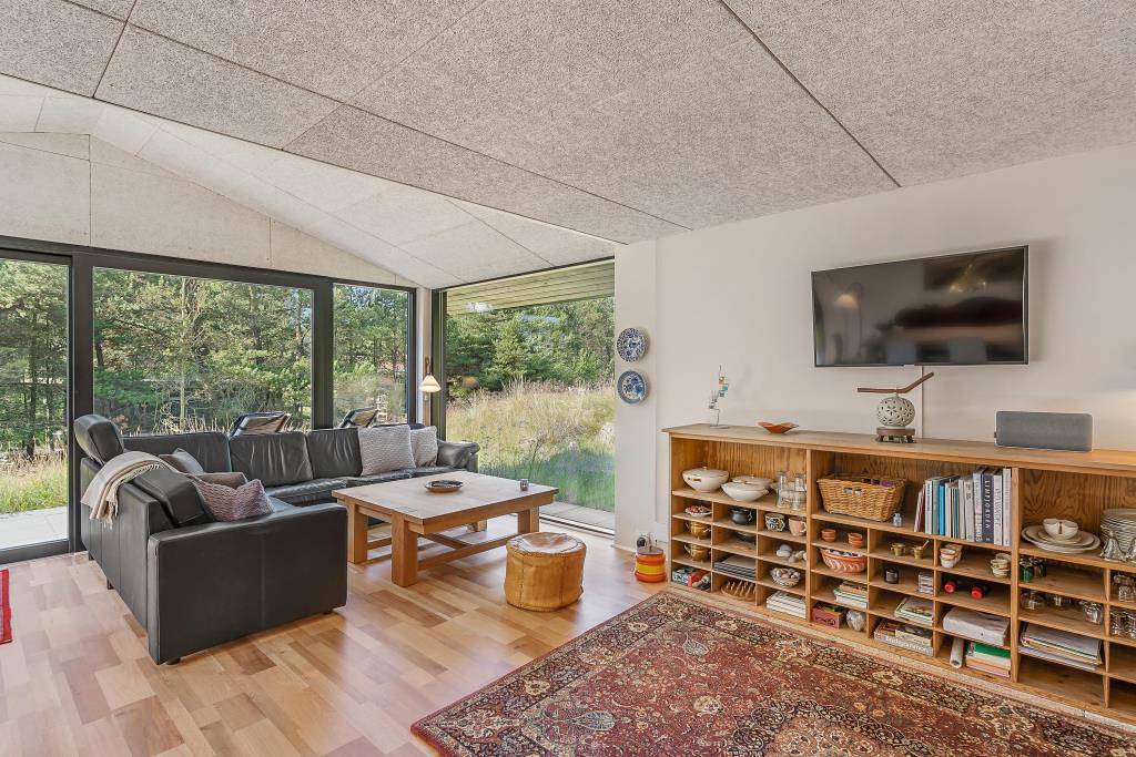 Schönes Ferienhaus, Natur pur mit Kaminofen in Varde