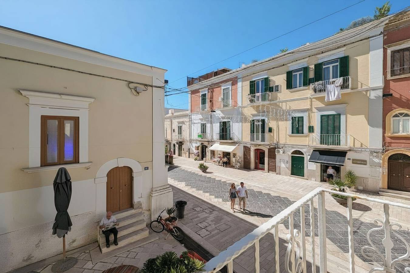 Apartamento entero, Bed and Breakfast 'Apartamento - Orquídea Celeste' con vistas al mar, Wi-Fi y aire acondicionado in Manfredonia, Gargano