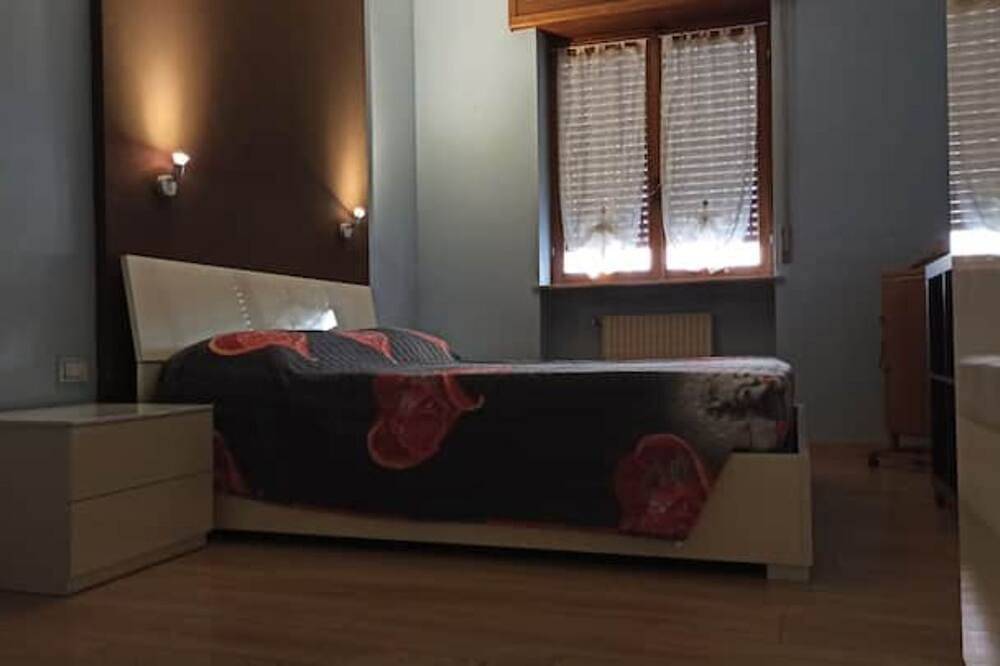 Apartamento entero, Ancora Residence - Downtown Area - Hospital in Plasencia (Italia), Via Francigena