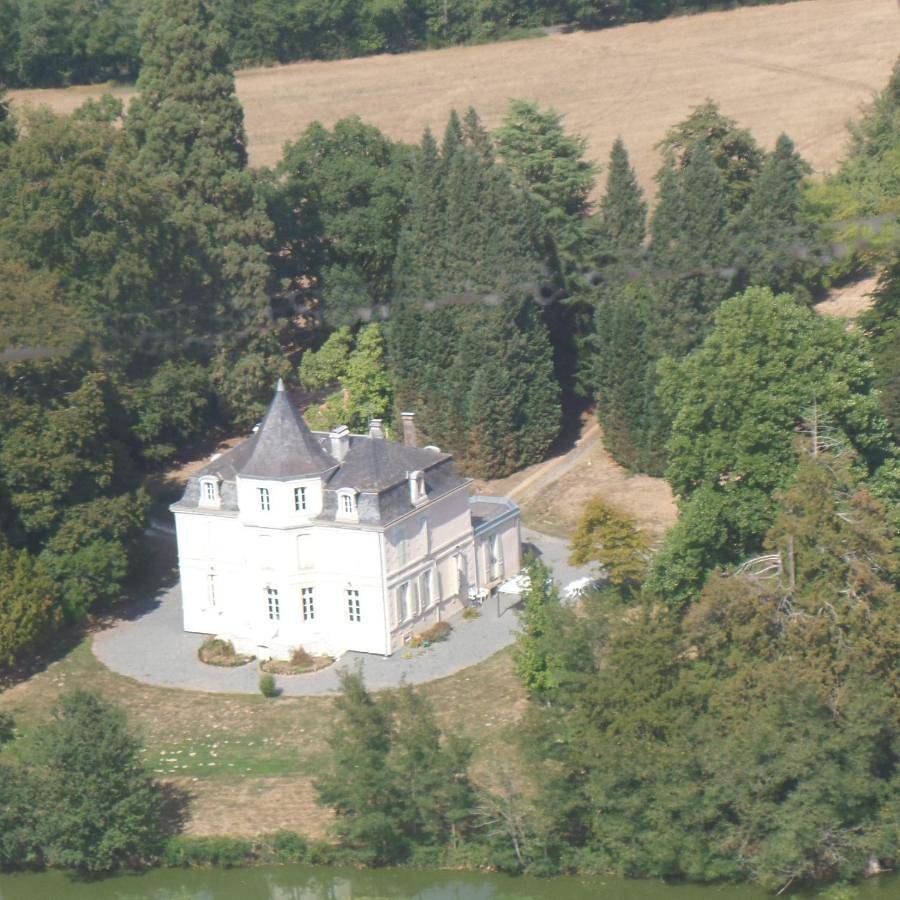 Five-Bedroom House in Massignac, Charente
