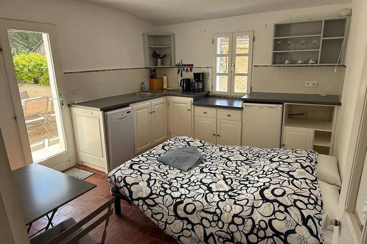 Location de vacances pour 6 personnes, avec Terrasse à Villes-sur-Auzon - 4