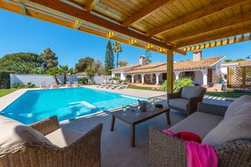 Villa pour 10 Personnes dans Playa de Casasola-Atalaya, Estepona, Photo 3