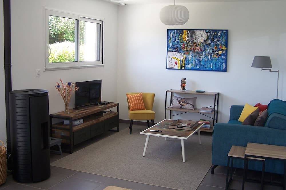 Vacation home, large garden, quiet, near Pointe du Raz and Audierne in Goulien, Quimper und Umgebung