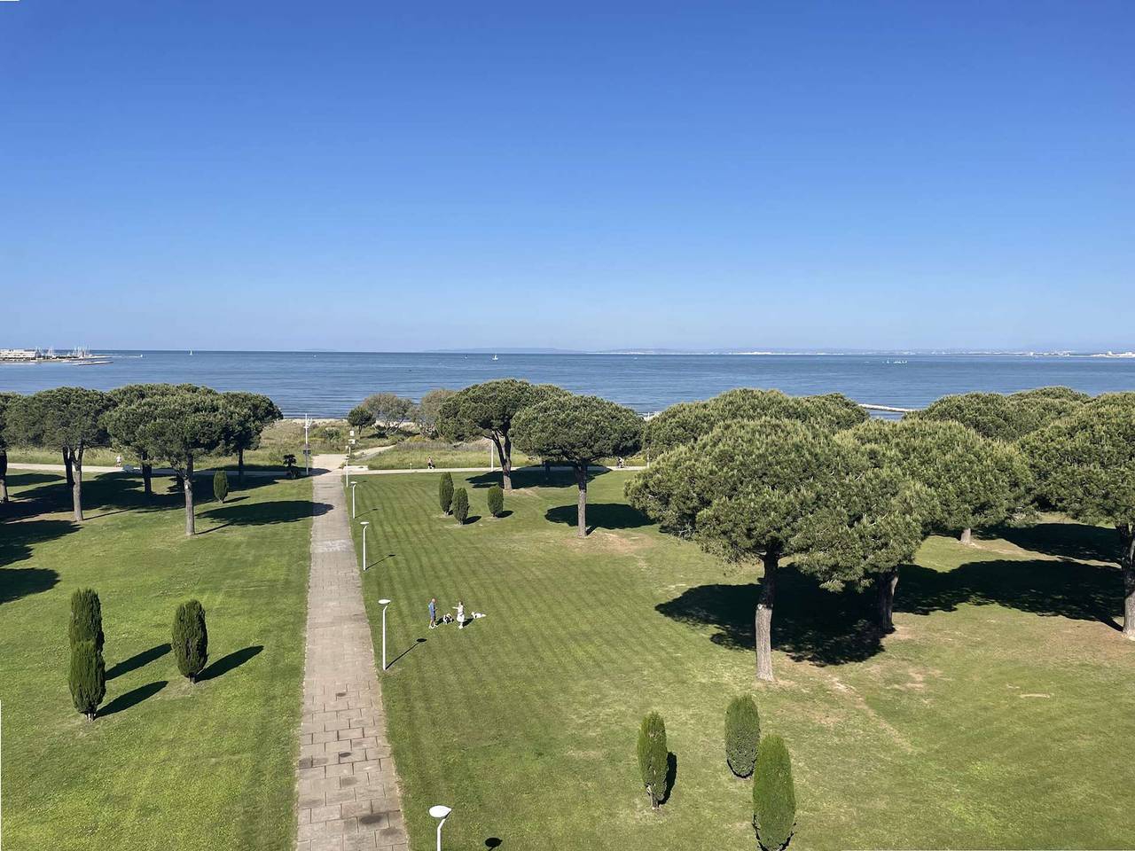 Apartamento entero, Apartamento frente al mar con aire acondicionado y aparcamiento en Grau-du-Roi in Le Grau-du-Roi, Côte d'Améthyste