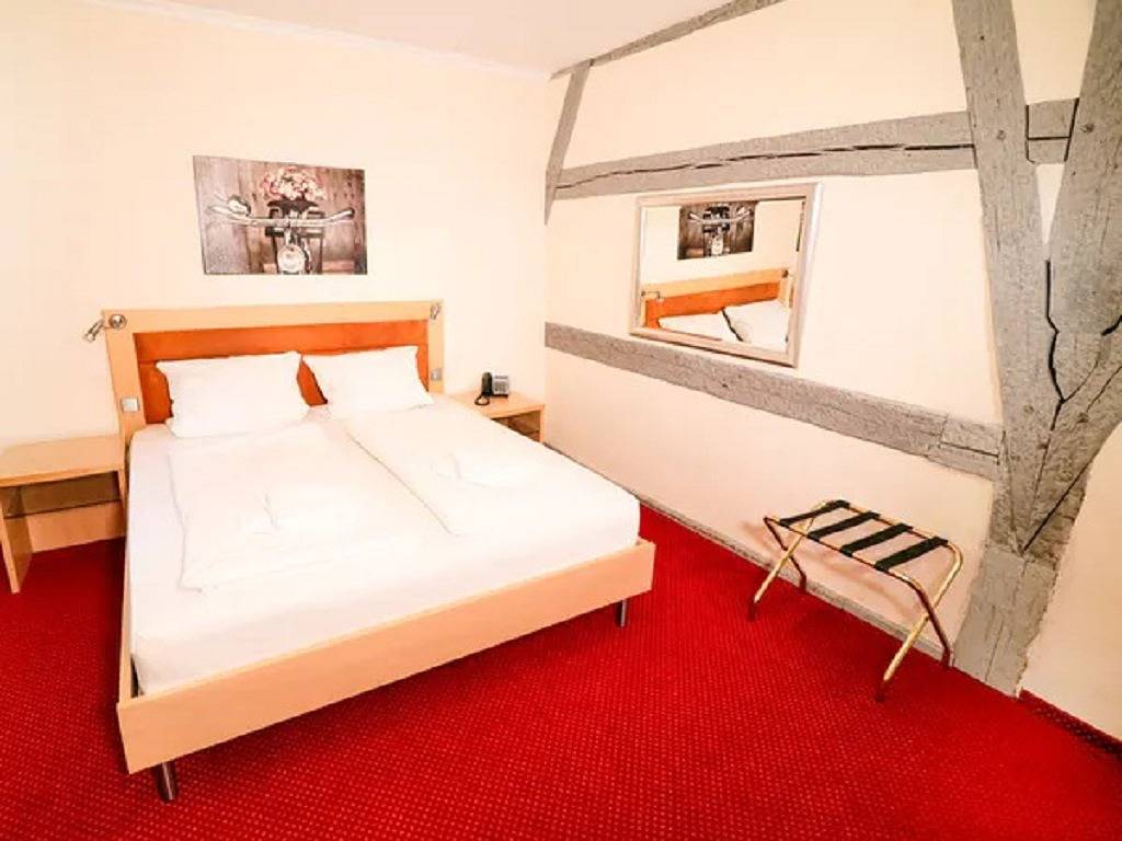 Hotel Rose - Doppelzimmer in Weißenburg in Bayern, Frankenalb