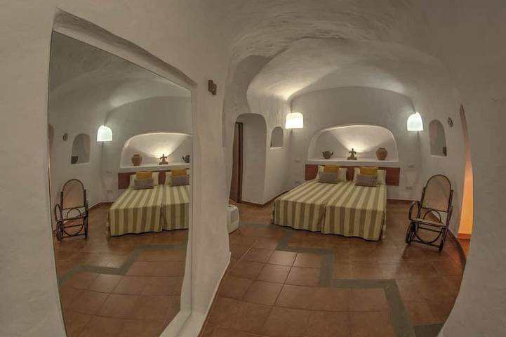 Barreto Caves. In the center of a 27,000 m. Finca. Mountain and sea views. in Firgas, North Gran Canaria