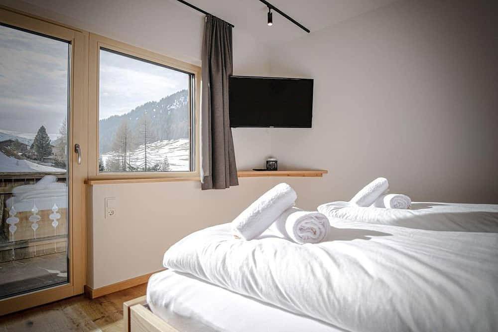 Ganze Wohnung, Altholz - Wolf Apartments in Vals, Zillertaler Alpen