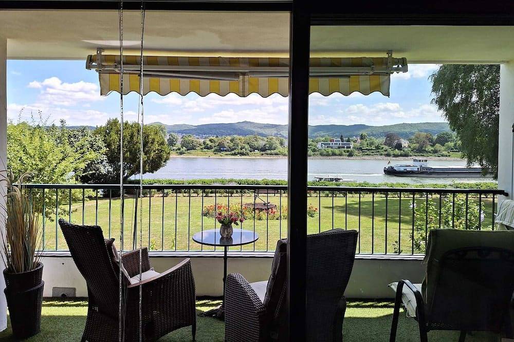 Ganze Wohnung, Modernes Apartment mit Blick auf den Rhein und das Siebengebirge in Remagen, Mittelrhein