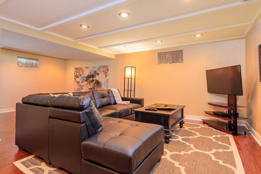 ★ Exquisite Home Backs zum Park! Vollständiger Zugriff ★ in Centennial, Arapahoe County