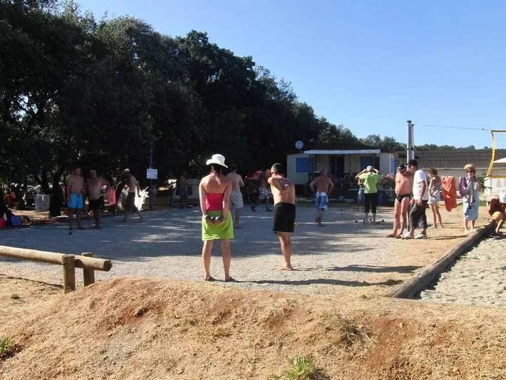 Camping pour 2 personnes, avec Terrasse et Piscine