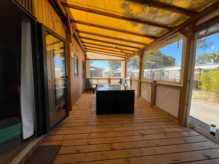 Camping pour 6 personnes, avec jardin et piscine dans Plage de l'Espiguette - 2
