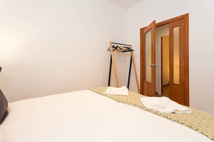 Ganze Wohnung, Helle und ruhige Wohnung im Herzen von Barcelona. Voll ausgestattet. Neu renoviert! in Barcelona Zentrum, Barcelona