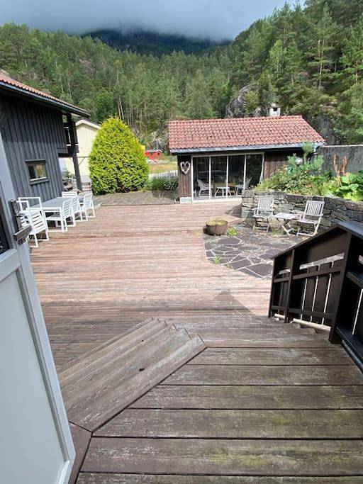 Ferienhaus für 7 Personen, mit Terrasse und Garten