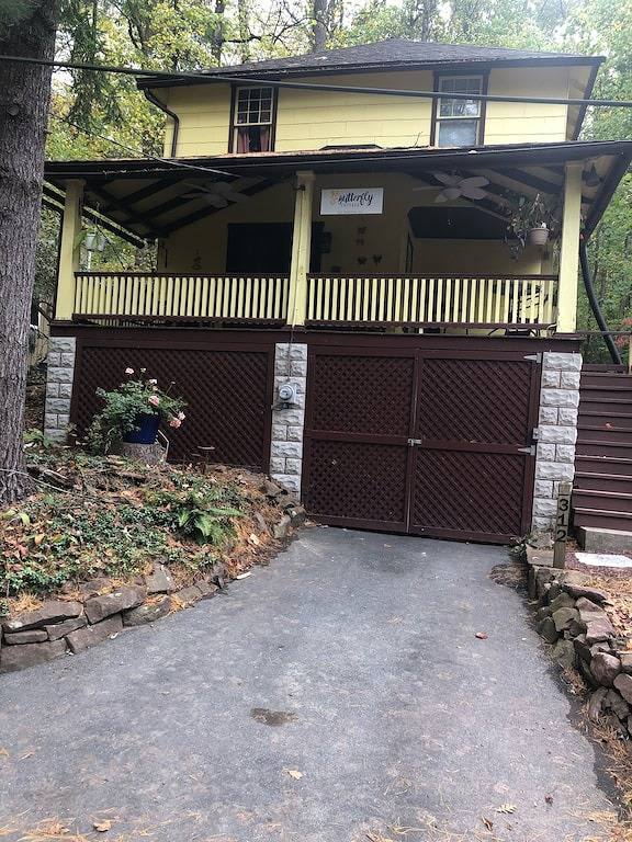 Schmetterlingshaus nah an alles in Lebanon County