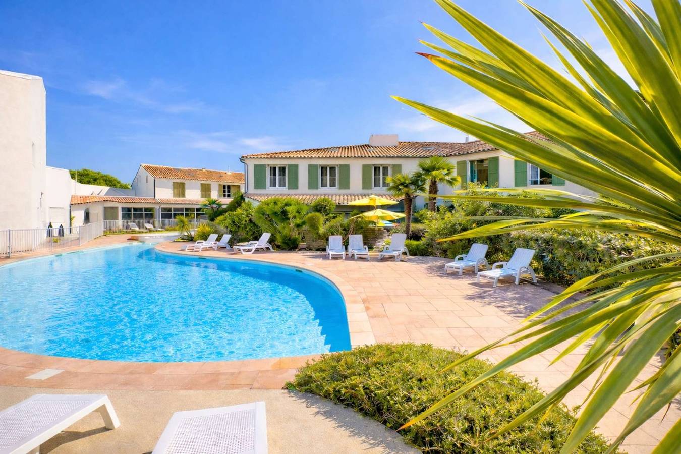 Appartement de vacances entier, Appartement avec piscine commune et parking in La Couarde-sur-Mer, Île de Ré