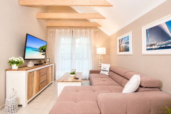 Ferienwohnung für 4 Personen, mit Balkon in Wittenbeck - 2