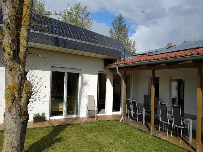 Bungalow für 8 Personen, mit Terrasse und Sauna in Börgerende-Rethwisch
