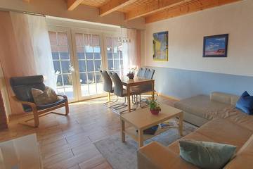 Bungalow für 4 Personen, mit Terrasse und Garten in Norddeich