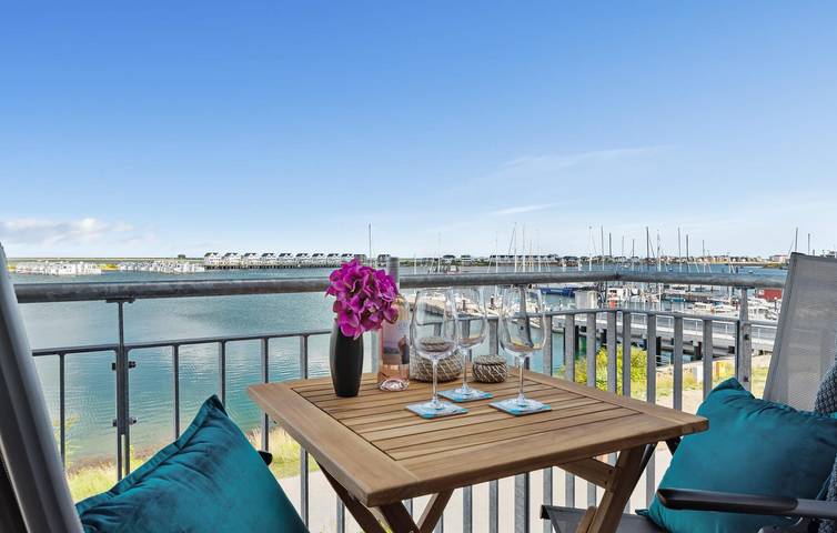 Strandhaus für 2 Personen, mit Terrasse in Olpenitz
