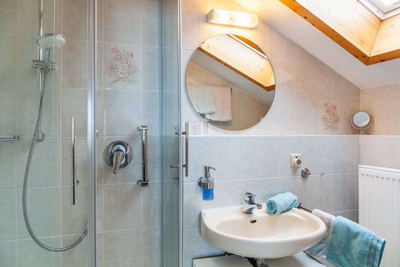 Vakantiewoning 'Barbara Jais' met bergzicht, balkon en wifi, foto 13