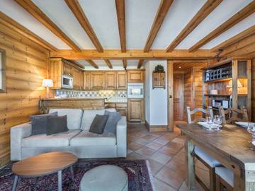 Gîte pour 6 personnes, avec terrasse, animaux acceptés dans Courchevel 1850