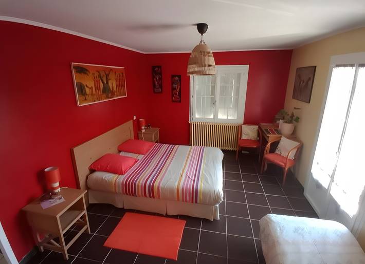 Chambre d’hôte pour 3 personnes, avec jardin