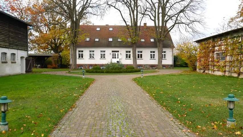 Ferienwohnung für 8 Personen, mit Garten in Dargen