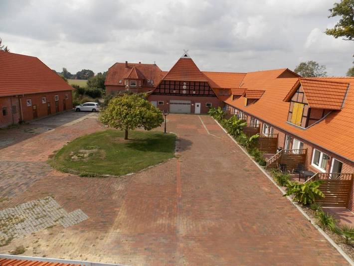 Ferienwohnung für 6 Personen, mit Terrasse und Garten sowie Pool in Bruchhausen-Vilsen