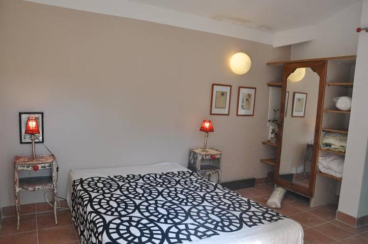 Location de vacances pour 3 personnes, avec jardin dans Cabasson - 4