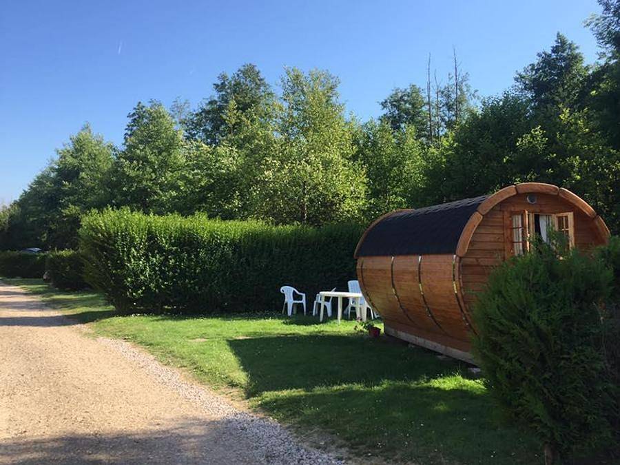 Camping Sites et Paysages - Domaine de la Catinière - Tiny House 2 personen - Tonneau ou Roulotte - Insolite Nature - 1 slaapkamer - geen badkamer, geen Tv in Fiquefleur-Équainville, Côte de Grâce