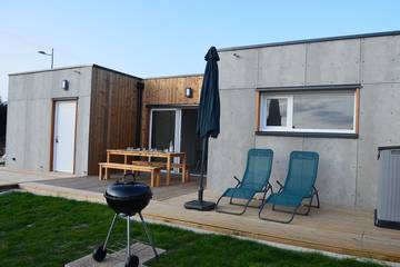 Cottage pour 8 personnes, avec jardin et terrasse à Ploumoguer