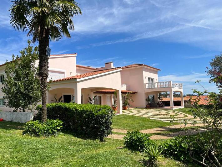 Casa de férias para 2 pessoas, com jardim e terraço e ainda piscina, com animais de estimação no Parque Natural do Litoral Norte