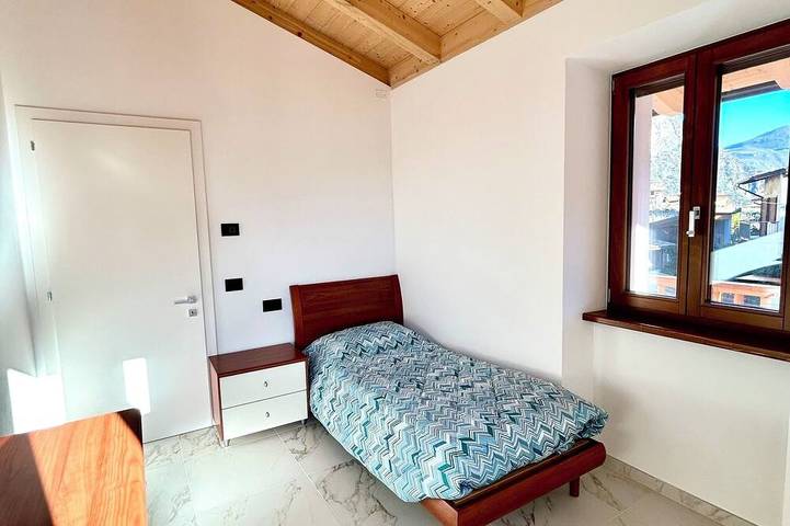 Ganze Wohnung, Apartment at the foot of the Castle and near Lake Garda in Sabbionara, Avio