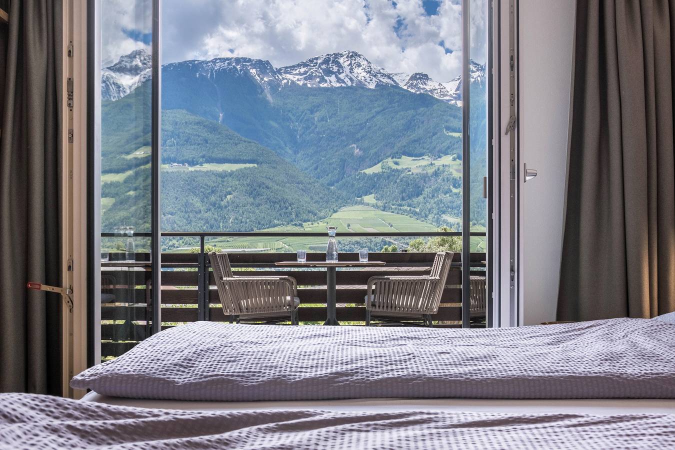 Ganze Wohnung, Ferienwohnung 'Kortscherhof Apt Typ 6-3' mit Bergblick, Gemeinschaftsgarten und Wlan in Kortsch, Schlanders