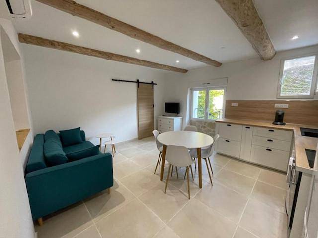 Gîte pour 4 personnes, avec vue, animaux acceptés dans Théâtre antique d'Orange - 3